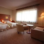 Sahara Hotel