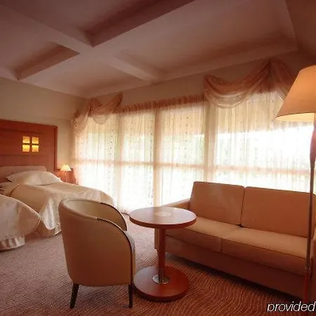 Sahara Hotel