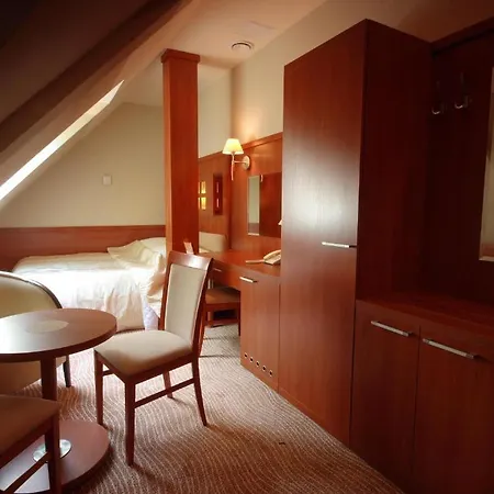 Hotel Sahara