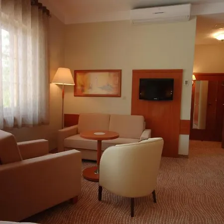 Hotel Sahara 4*