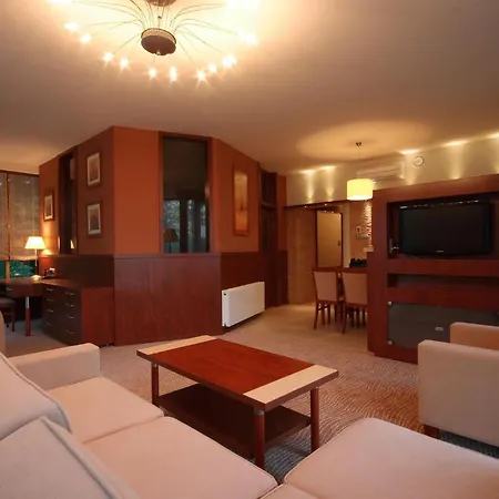 Hotel Sahara